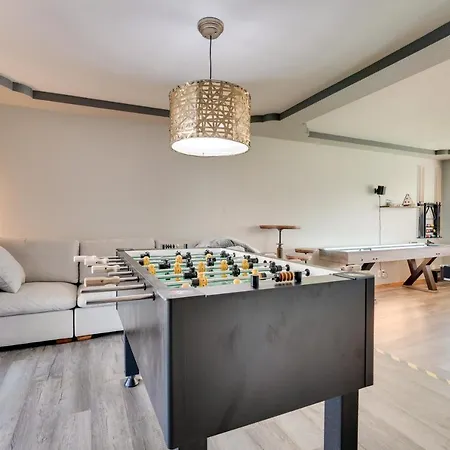 Moses Lake Vacation Rental With Hot Tub And Game Room